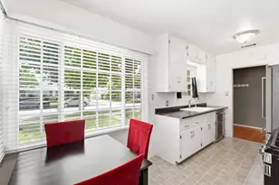 5809 E Scrivener St, Long Beach, CA 90808 - Photo 11
