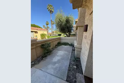 68153 Lakeland Drive, Cathedral City, CA 92234 - Photo 9