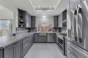 9925 San Simeon Dr, Desert Hot Springs, CA 92240 - Photo 25