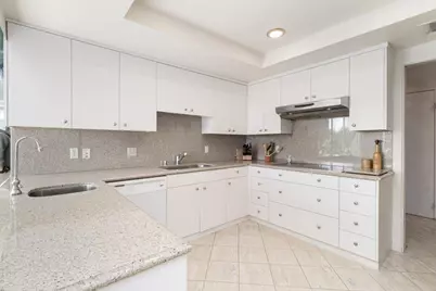 900 Island Drive #313, Rancho Mirage, CA 92270 - Photo 5