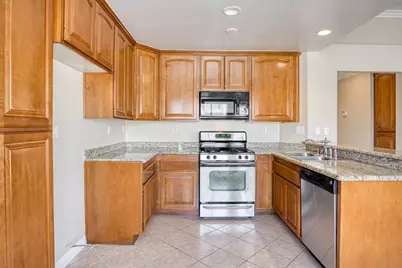 40800 Breezy Pass Road #B, Palm Desert, CA 92211 - Photo 11