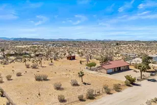 4374 Linda Lee Dr, Yucca Valley, CA 92284 - Photo 31