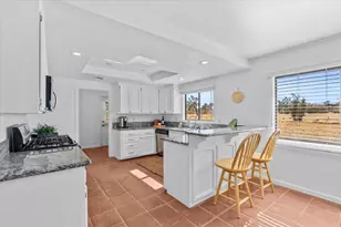 4374 Linda Lee Dr, Yucca Valley, CA 92284 - Photo 7
