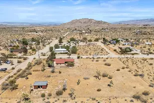 4374 Linda Lee Dr, Yucca Valley, CA 92284 - Photo 37