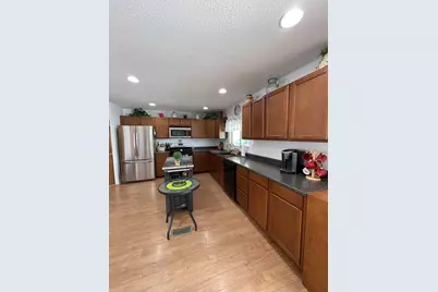 33570 Barcelona Drive, Thousand Palms, CA 92276 - Photo 11
