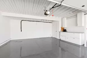 411 E Racquet Club Rd, Palm Springs, CA 92262 - Photo 35