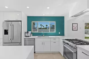 411 E Racquet Club Rd, Palm Springs, CA 92262 - Photo 17