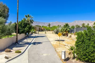 47200 Desert Lily Drive, Palm Desert, CA 92260 - Photo 45