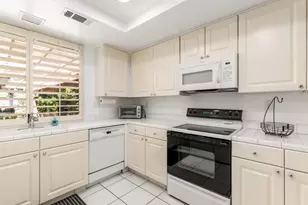 112 Giralda Cir, Palm Desert, CA 92260 - Photo 11
