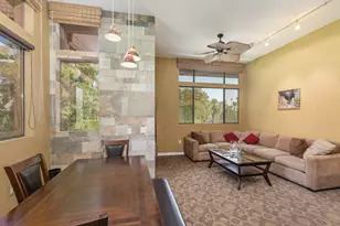 780 E Palm Canyon Dr, Palm Springs, CA 92262 - Photo 17