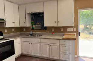 10934 Knobb Ave, Morongo Valley, CA 92256 - Photo 9