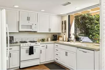 178 Gran Via, Palm Desert, CA 92260 - Photo 35