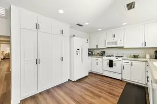 178 Gran Via, Palm Desert, CA 92260 - Photo 33