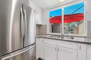 23 Haig Dr, Rancho Mirage, CA 92270 - Photo 9
