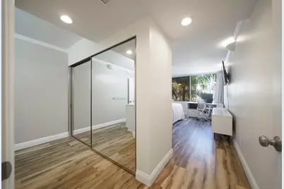 600 W 9th Street #305, Los Angeles, CA 90015 - Photo 5