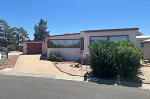 69471 Country Club Dr, Desert Hot Springs, CA 92241 - Photo 3