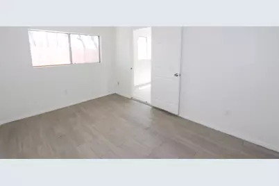 66175 Acoma Avenue, Desert Hot Springs, CA 92240 - Photo 13