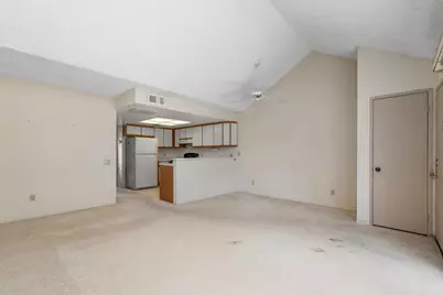 32505 Candlewood Drive #22, Cathedral City, CA 92234 - Photo 7
