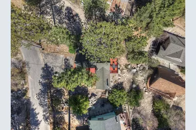 39187 Arapahoe Road, Fawnskin, CA 92333 - Photo 31