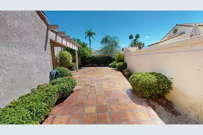 69400 Avenida De Las Montanas, Cathedral City, CA 92234 - Photo 17