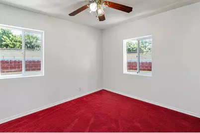 2930 W Florence Avenue W, Los Angeles, CA 90043 - Photo 11