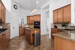 80565 Via Terracina, La Quinta, CA 92253 - Photo 9