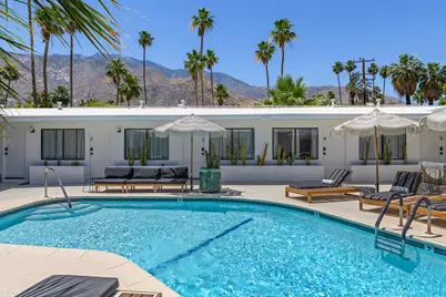 354 E Stevens E, Palm Springs, CA 92262 - Photo 11