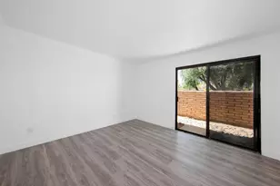 28 Chandra Ln, Rancho Mirage, CA 92270 - Photo 9
