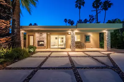 696 S Warm Sands Drive, Palm Springs, CA 92264 - Photo 9