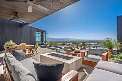 2085 Desert Flower Court, Palm Springs, CA 92262 - Photo 3