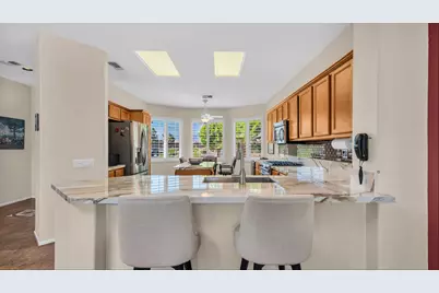 39318 Gleneagles Circle, Palm Desert, CA 92211 - Photo 9