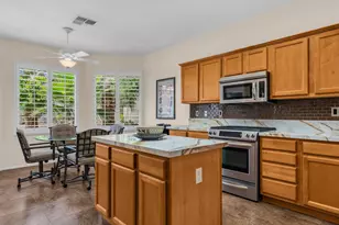 39318 Gleneagles Cir, Palm Desert, CA 92211 - Photo 11