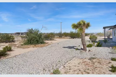 2071 Border Avenue, Joshua Tree, CA 92252 - Photo 49