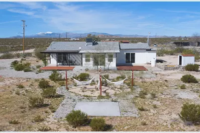 2071 Border Avenue, Joshua Tree, CA 92252 - Photo 1