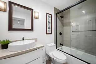 87 Magdalena Dr, Rancho Mirage, CA 92270 - Photo 19