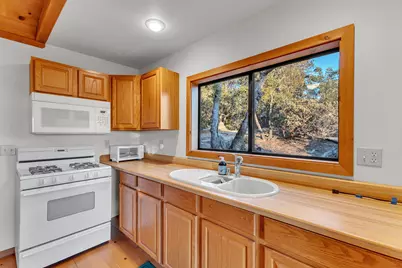 22541 Hwy 243, Idyllwild, CA 92549 - Photo 17