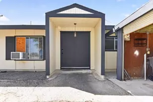2367 Oahu Ln, Thermal, CA 92274 - Photo 1