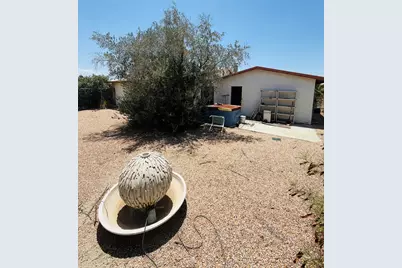 9120 Calle Barranca, Desert Hot Springs, CA 92240 - Photo 13