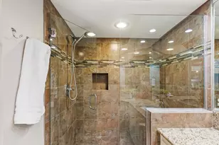 290 Vista Royale Cir W, Palm Desert, CA 92211 - Photo 17