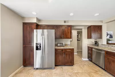290 Vista Royale Circle W, Palm Desert, CA 92211 - Photo 13
