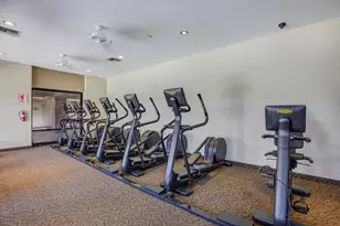 290 Vista Royale Cir W, Palm Desert, CA 92211 - Photo 33