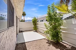 835 E Vista Chino, Palm Springs, CA 92262 - Photo 21