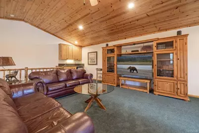 379 Fawntrail Place, Big Bear Lake, CA 92315 - Photo 13