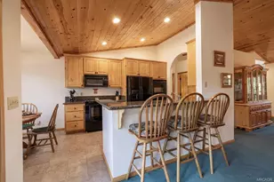 379 Fawn Trail Pl, Big Bear Lake, CA 92315 - Photo 7