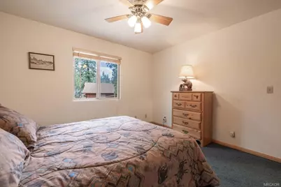 379 Fawntrail Place, Big Bear Lake, CA 92315 - Photo 33