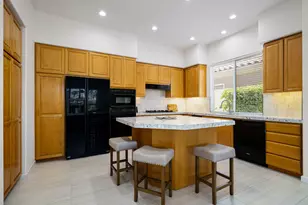 371 Tomahawk Dr, Palm Desert, CA 92211 - Photo 29
