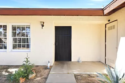 7526 Apache Trail, Yucca Valley, CA 92284 - Photo 3