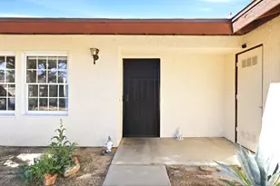 7526 Apache Trail, Yucca Valley, CA 92284 - Photo 3