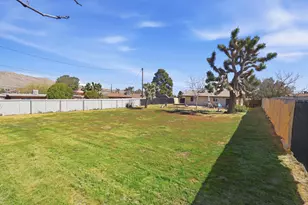 7526 Apache Trail, Yucca Valley, CA 92284 - Photo 27