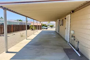 32121 Oakland Hills St, Thousand Palms, CA 92276 - Photo 3